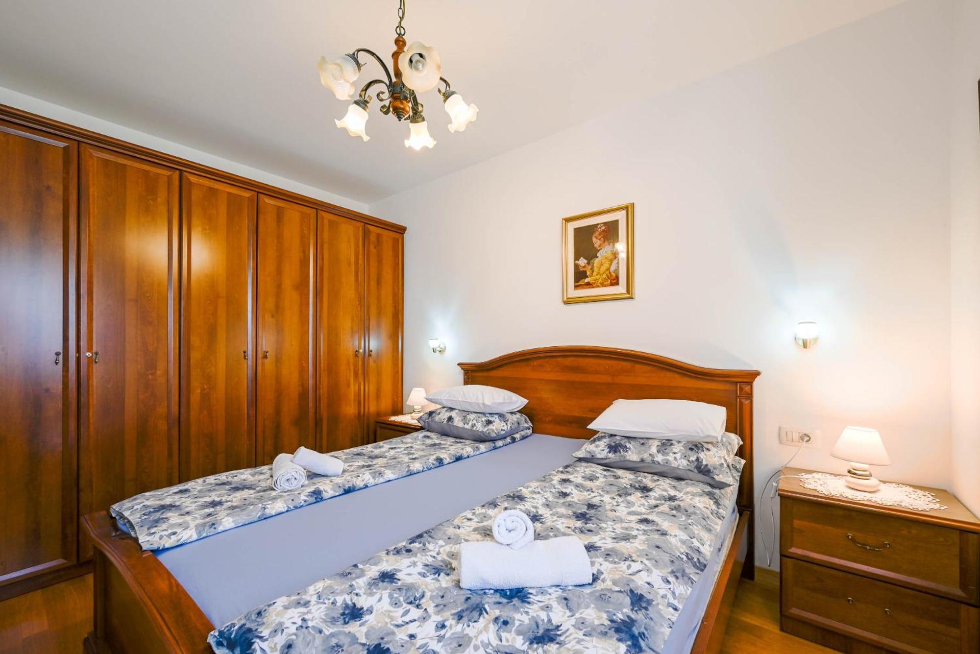 Apartment Emma Rovinj Buitenkant foto